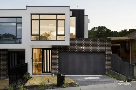 Property photo of 19 Argus Crescent Doncaster East VIC 3109