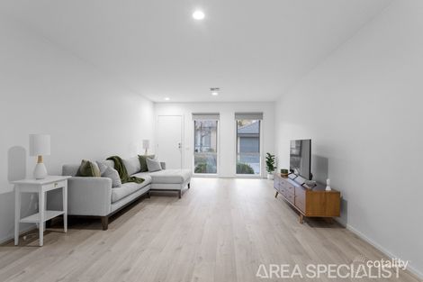 Property photo of 4/3 Warrenwood Place Langwarrin VIC 3910