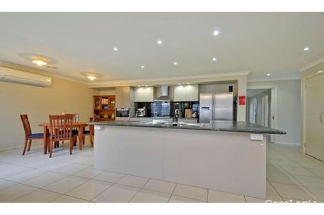 Property photo of 1/32 Duxbury Drive Traralgon VIC 3844