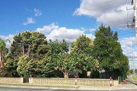 195 Wharf St, Queens Park, WA 6107