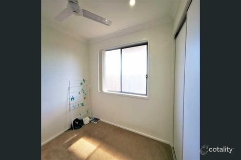 Property photo of 12 Wylie Way Urraween QLD 4655