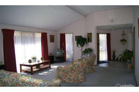 Property photo of 12 Platina Place Chelsea Heights VIC 3196