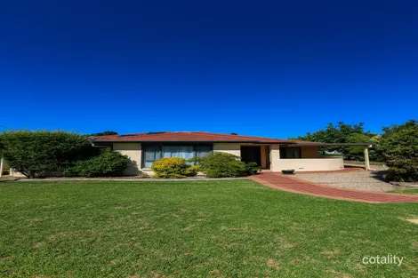 2 Grevillea Cres, Kootingal, NSW 2352