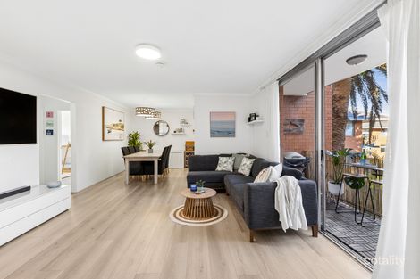 20/4 GREENWOOD PL, FRESHWATER, NSW 2096