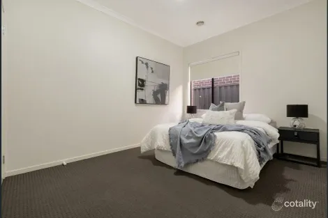 Property photo of 8 Cradle Mountain Drive Craigieburn VIC 3064