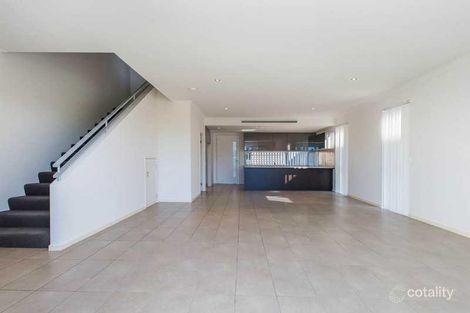 Property photo of 7/29-31 Port Peyra Crescent Varsity Lakes QLD 4227