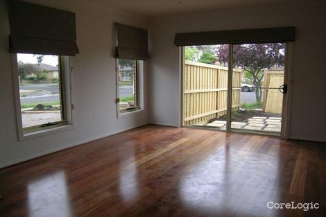 Property photo of 1/1 Lucerne Street Mount Waverley VIC 3149