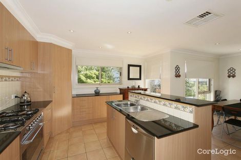 Property photo of 2 Adelle Court Doncaster VIC 3108