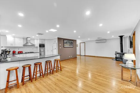 Property photo of 50 The Grange Hillvue NSW 2340