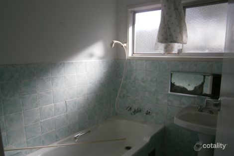 Property photo of 14 Whitegates Avenue Peakhurst Heights NSW 2210