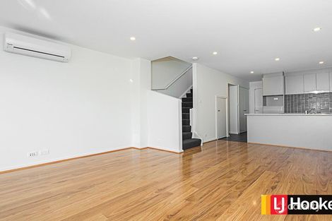 20c Castan St, Coombs, ACT 2611