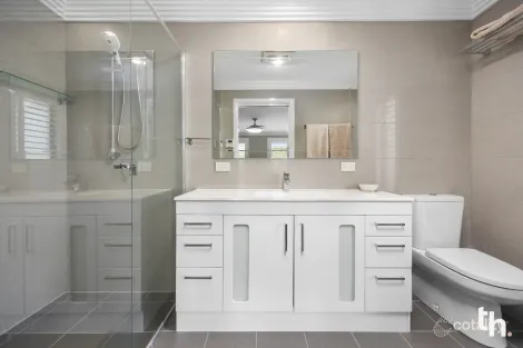 Property photo of 55 St Johns Drive Croudace Bay NSW 2280