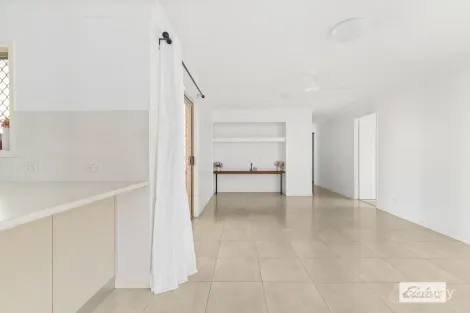 Property photo of 40 Crinum Crescent Emerald QLD 4720