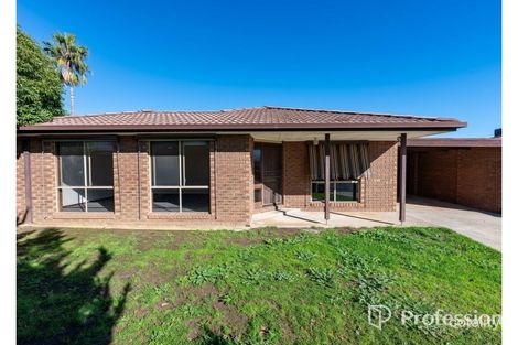 Property photo of 6 David Place West Wodonga VIC 3690