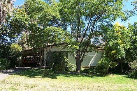 26 Travers Gdns, Kelmscott, WA 6111