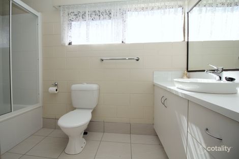 Property photo of 2/12 Richmond Street Hermit Park QLD 4812