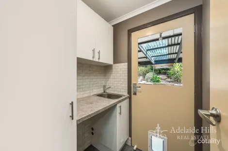 Property photo of 93 Nitschke Road Mount Barker Junction SA 5251