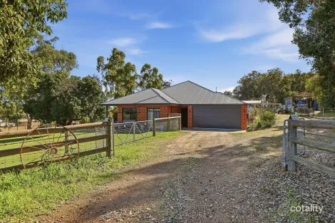 144 Clifton Rd, Yarloop, WA 6218