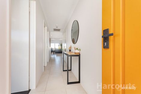 Property photo of 24 Tempranillo Rise Hocking WA 6065