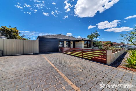 Property photo of 22 Holcombe Road Warnbro WA 6169