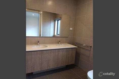 Property photo of 2/53 Woonah Street Chadstone VIC 3148