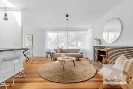 Property photo of 40 Flannery Avenue Bundoora VIC 3083