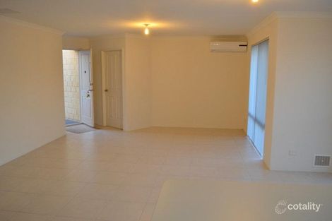 Property photo of 4/26 Andrea Way Queens Park WA 6107