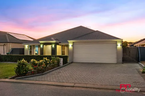 Property photo of 9 Indoon Way Baldivis WA 6171