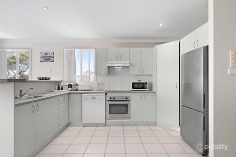 Property photo of 2/11 Grandview Close Soldiers Point NSW 2317