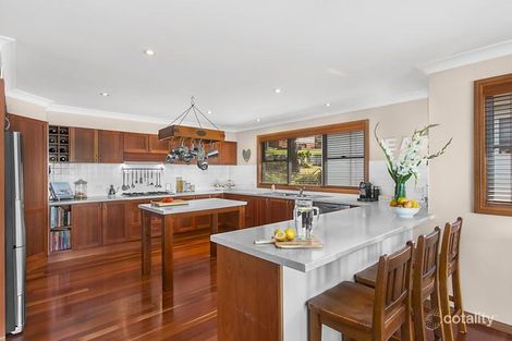 Property photo of 9 Outlook Drive Figtree NSW 2525