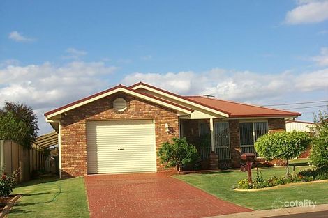 3 Gundry Ct, Kearneys Spring, QLD 4350