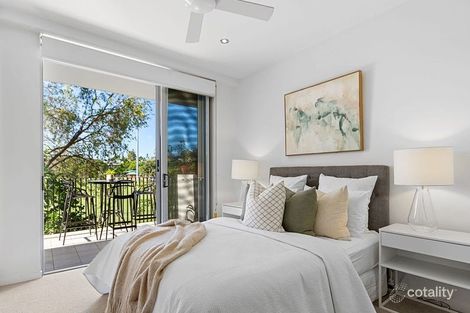 Property photo of 28/15 Barramul Street Bulimba QLD 4171