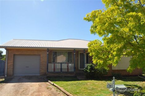 9 Oak St, Forbes, NSW 2871