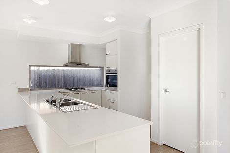 Property photo of 4 Endurance Way Point Cook VIC 3030