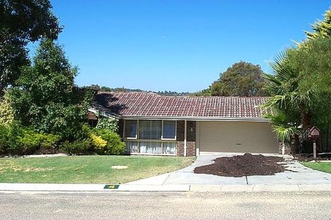 4 View Ct, Edgewater, WA 6027