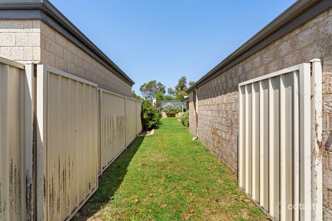 Property photo of 11 Addingham Boulevard Madora Bay WA 6210