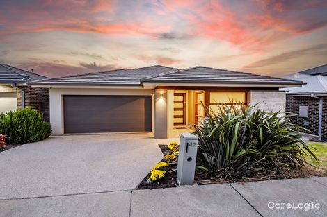 Property photo of 42 Barley Crescent Clyde North VIC 3978