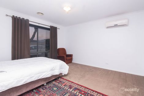 Property photo of 13 Greybox Way Kialla VIC 3631