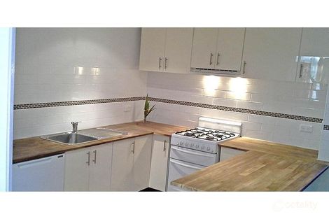 Property photo of 4/1 McKinnon Road McKinnon VIC 3204