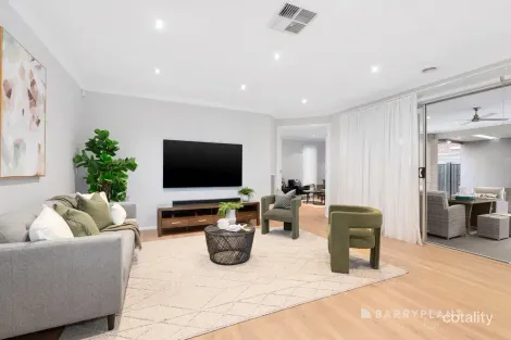 Property photo of 8 Makybe Way South Morang VIC 3752