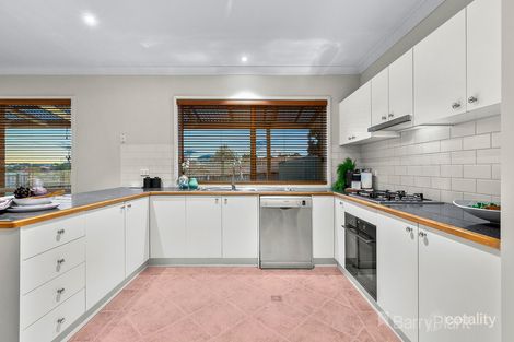 Property photo of 19 Serendip Court Narre Warren VIC 3805