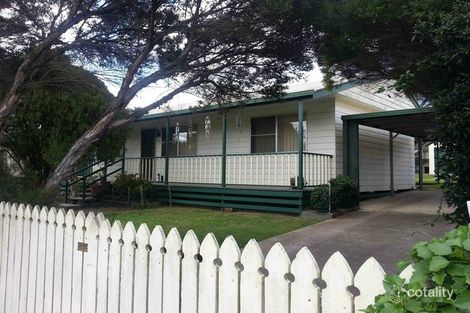 16 Gillam St, Warwick, QLD 4370