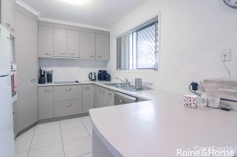 Property photo of 2 Oxford Place Urraween QLD 4655