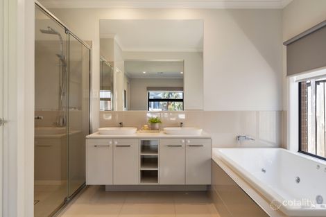 Property photo of 7 Argenta Street Mickleham VIC 3064