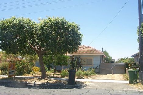 443 Belgravia St, Cloverdale, WA 6105