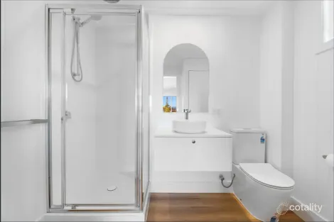 Property photo of 2/2 Macaw Avenue Miami QLD 4220