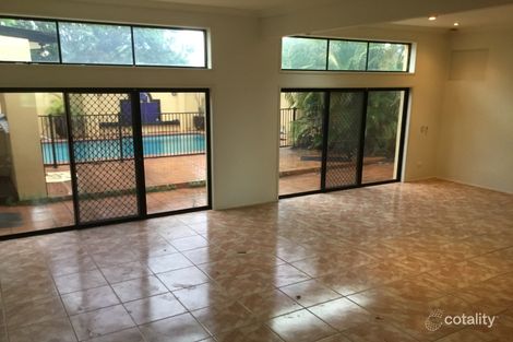 Property photo of 110 Cypress Drive Broadbeach Waters QLD 4218