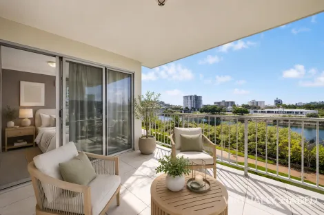 52/11-17 Stanley St, Townsville City, QLD 4810