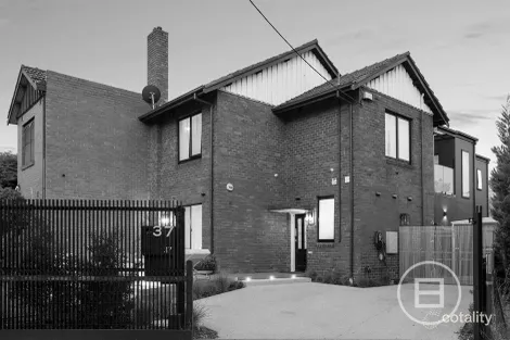 Property photo of 37 The Bend Port Melbourne VIC 3207