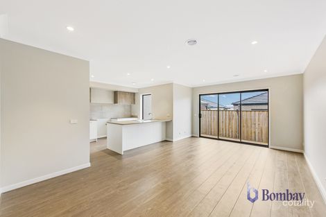 Property photo of 5 Moss Road Wollert VIC 3750